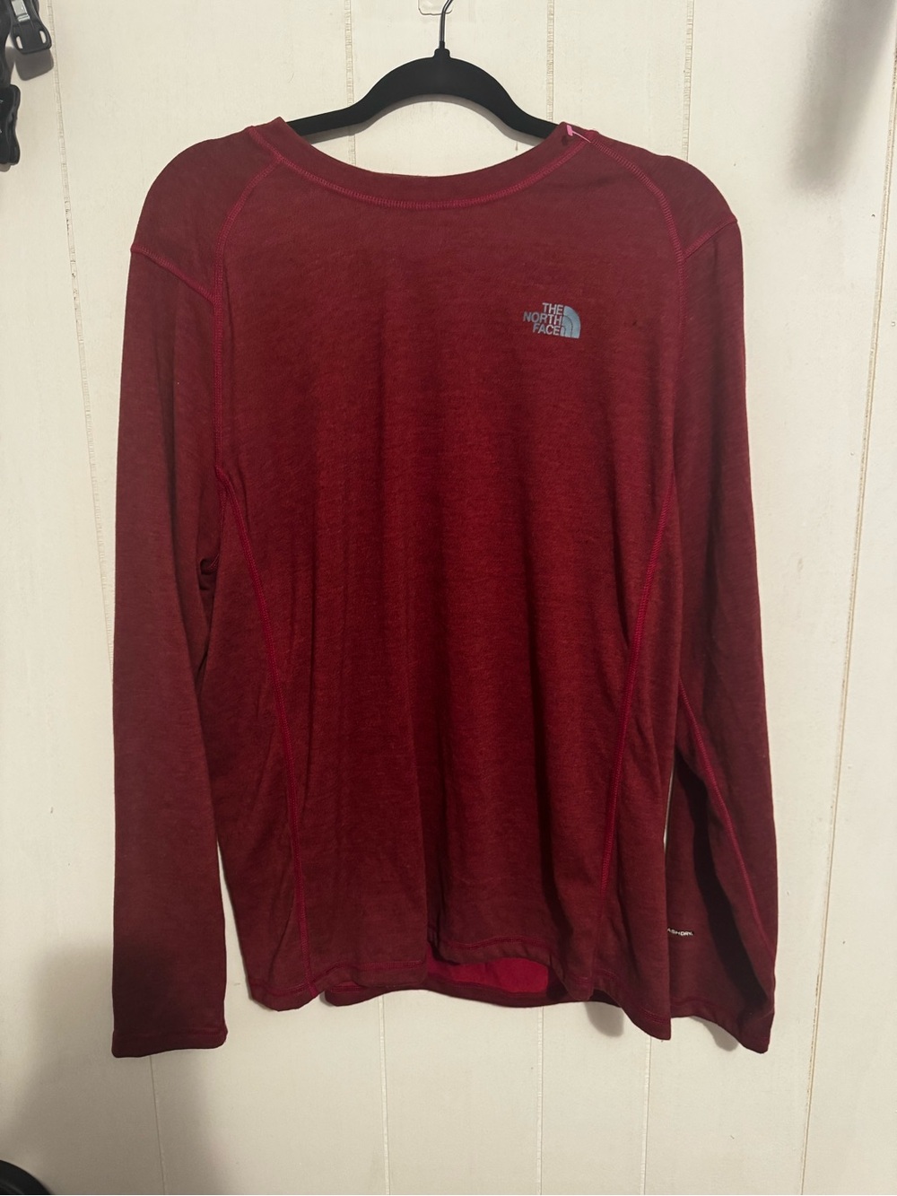 The North Face Men's Long Sleeve Crewneck in Deep Red